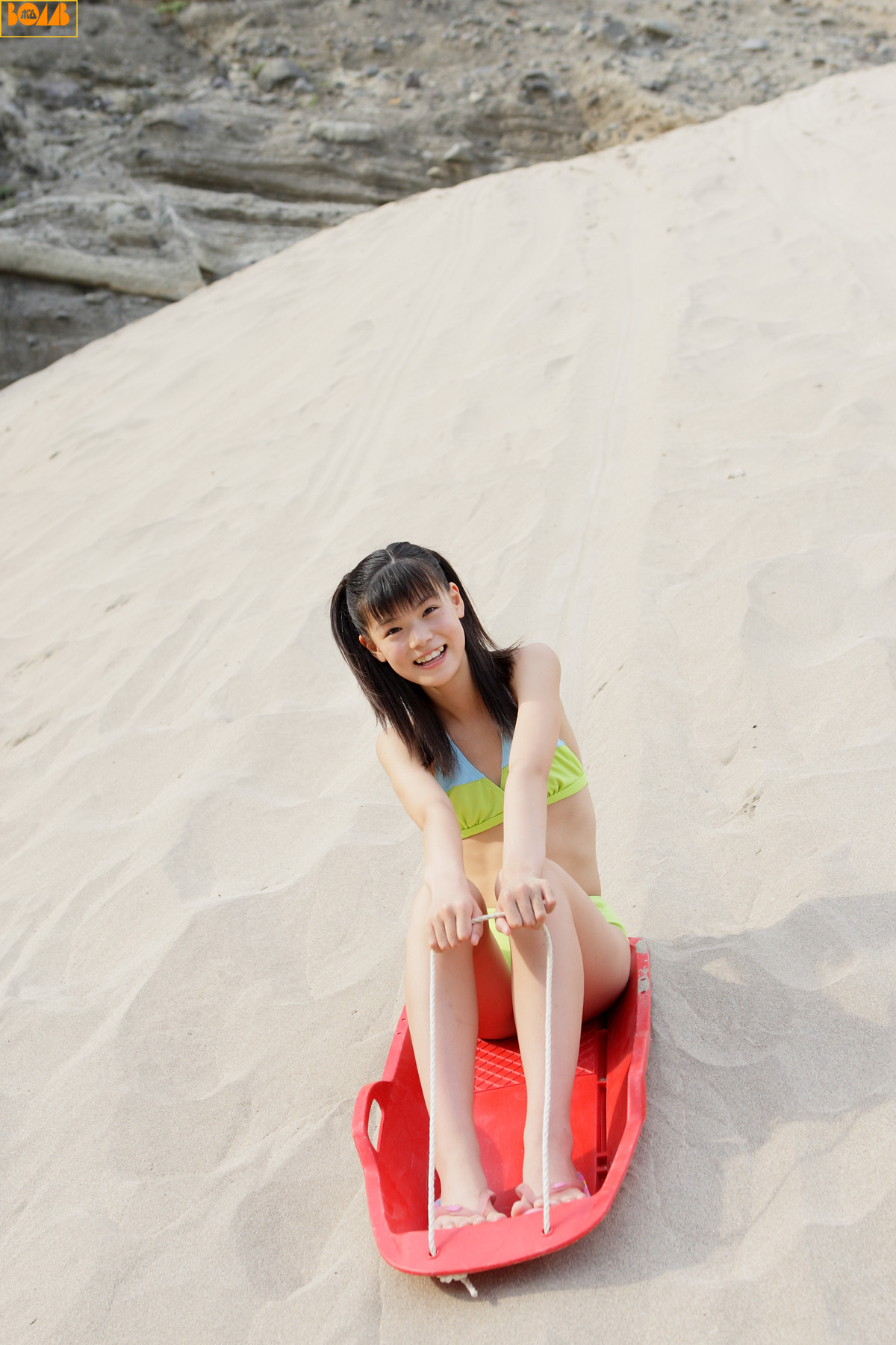 多部未華子  Mikako Tabe   日本性感美女图片 ASIA Bomb.TV